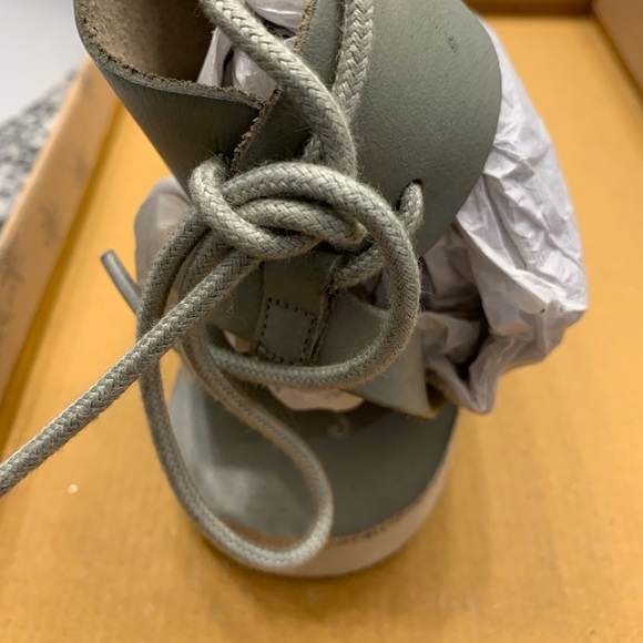 NWB FREE PEOPLE Vacation Day Wrap Sandal in Sky size 39❤️🎉🎄 - Picture 5 of 11